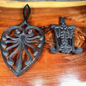 True Vintage Wilton Aged Cast Iron Trivet‎ with Handle Lot Of Two(2)